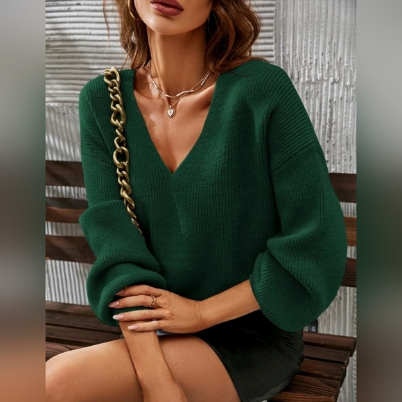 New Ribbed Knit Bishop Sleeve Sweater Top V Neck Dark Green - Picture 3 of 8